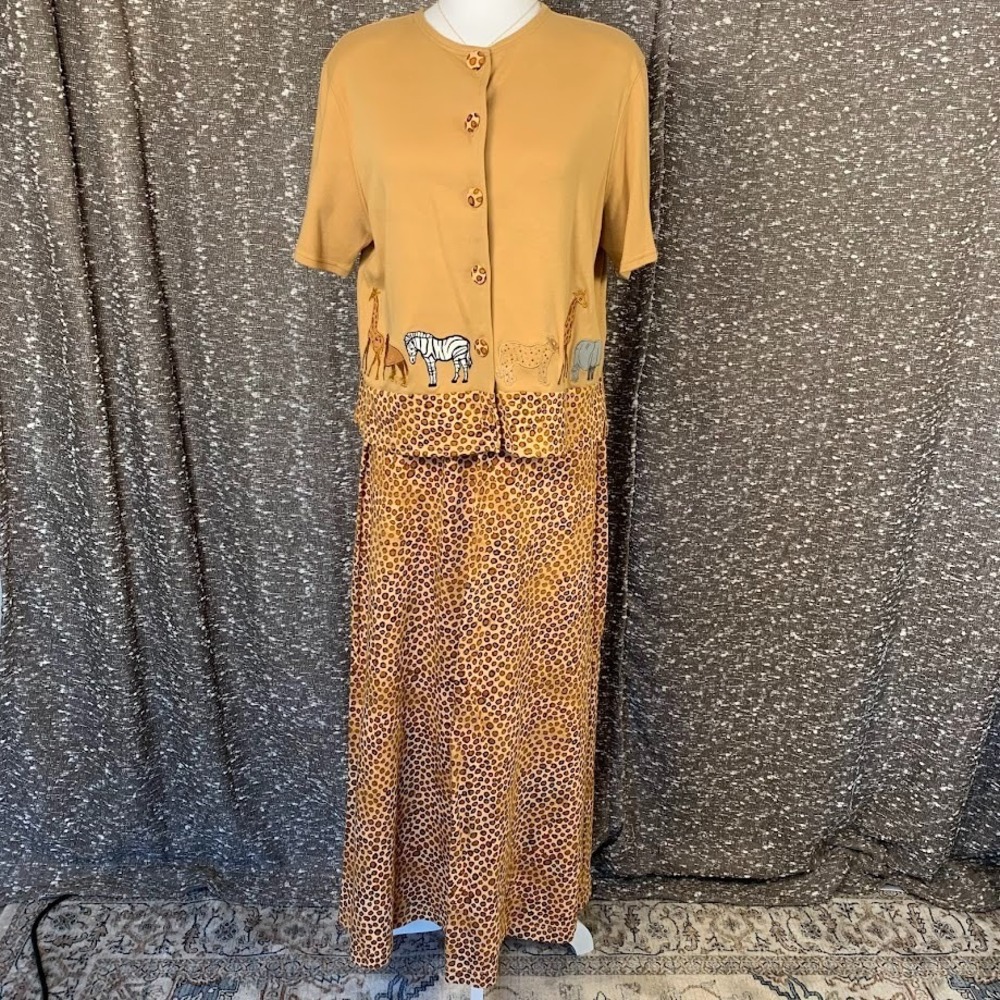 Vintage Bechamel Skirt Short Sleeve Shirt Set Embroidered Animals Women's Medium